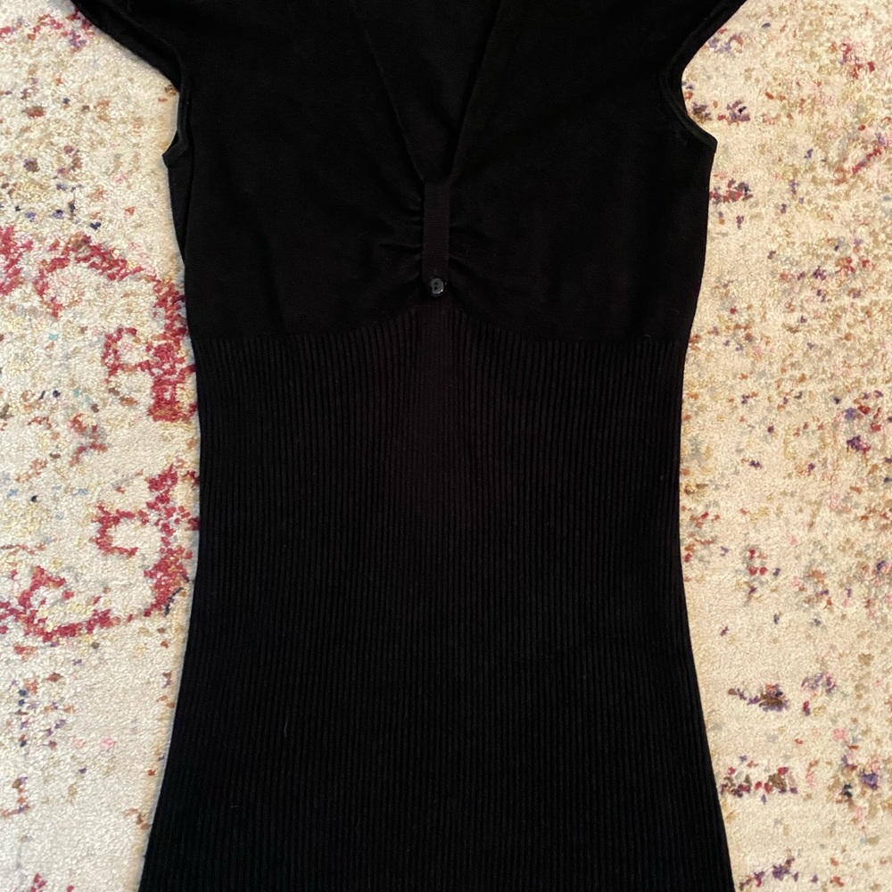 Black button top - Picture 6 of 7